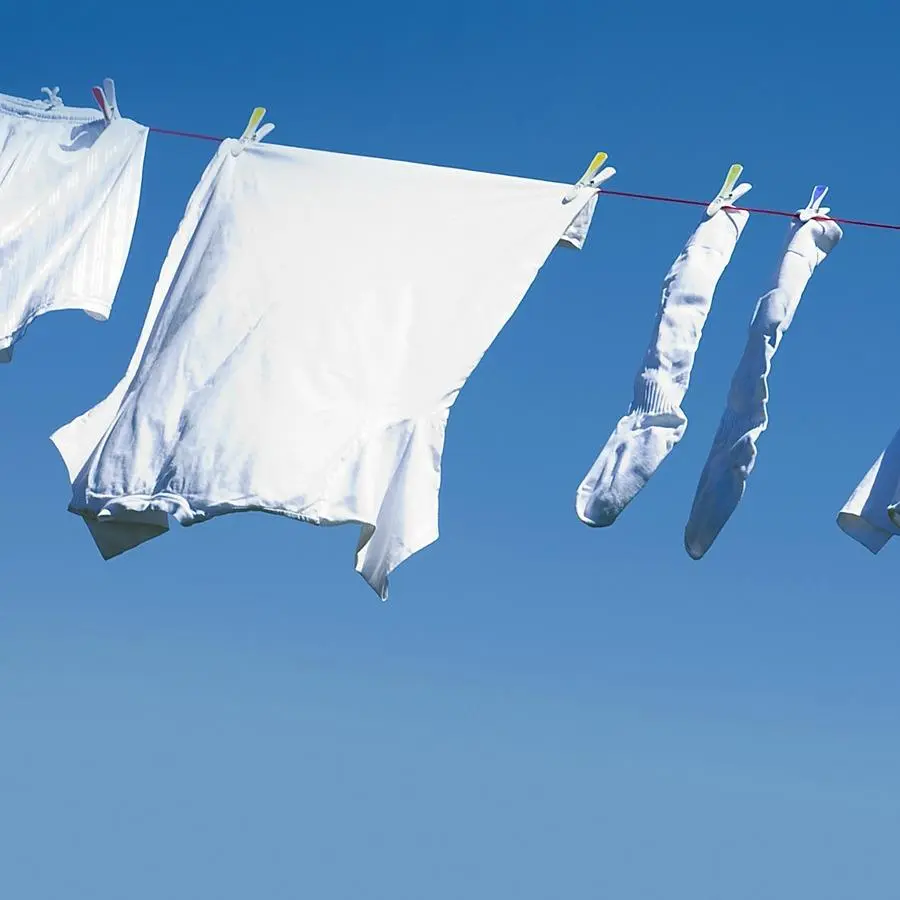 lavar ropa blanca lavadora bicarbonato - Cómo desmanchar la ropa blanca con bicarbonato
