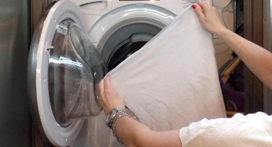 quitar manchas de lavadora en ropa blanca - Cómo quitar manchas difíciles de la ropa blanca