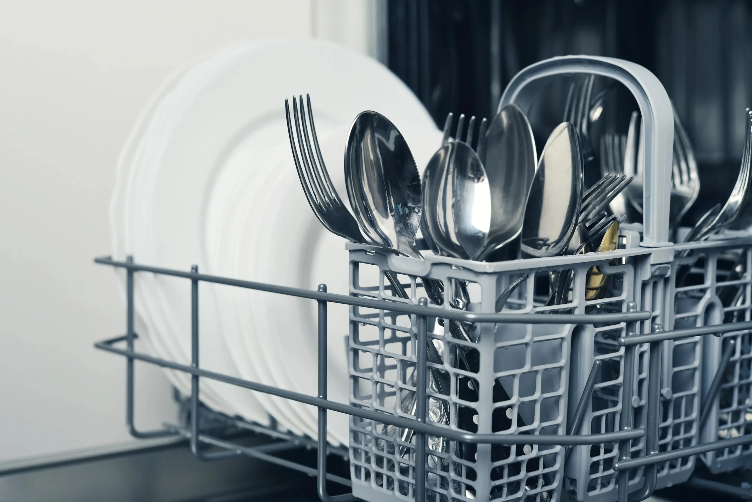 como se ponen los cubiertos en el lavavajillas - Cómo se deben poner los tenedores en el lavavajillas