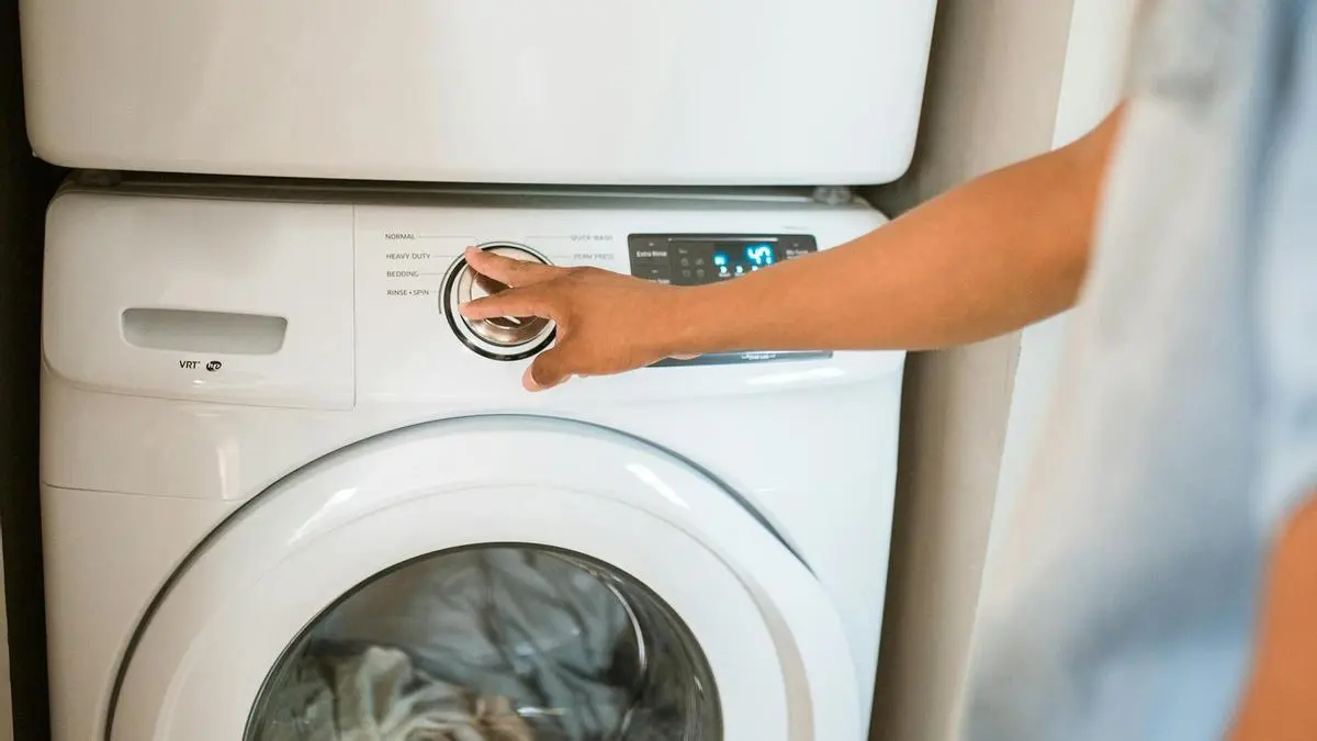 decolorar ropa con lejía en lavadora - Cuánto tiempo se deja la ropa en cloro para decolorar